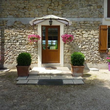 Chambres D'Hotes De La Junchere Saint-Hilaire-de-Court Exterior photo